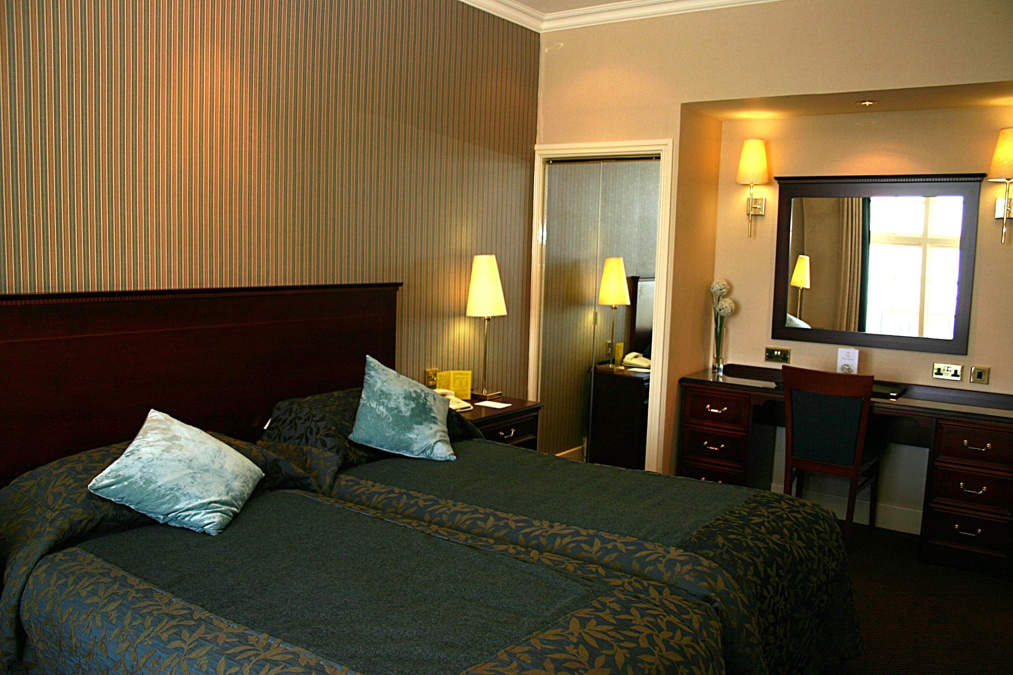 โรงแรมคัมเบรียแกรนด์ Grange-over-Sands ภายนอก รูปภาพ