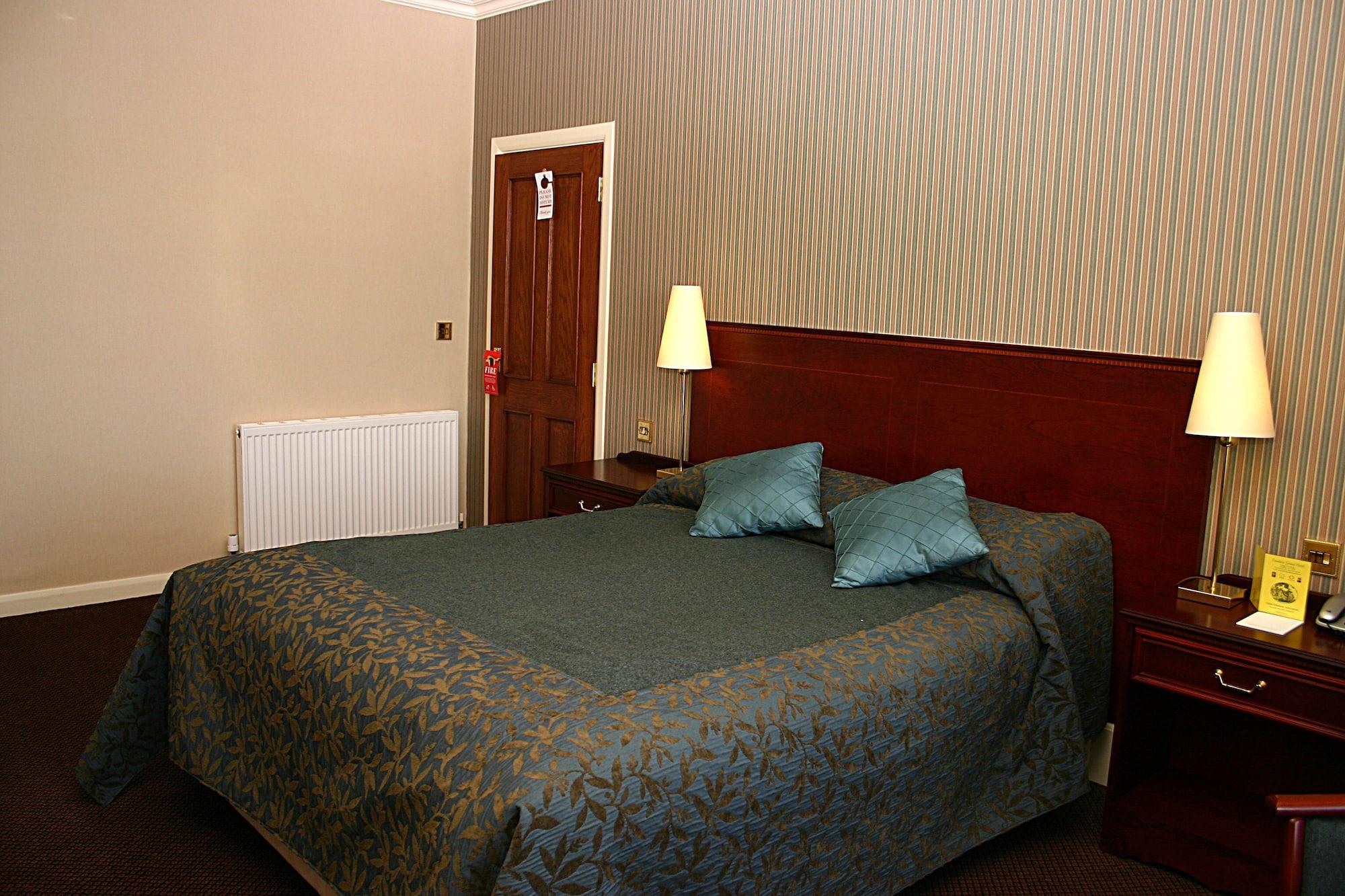 โรงแรมคัมเบรียแกรนด์ Grange-over-Sands ภายนอก รูปภาพ
